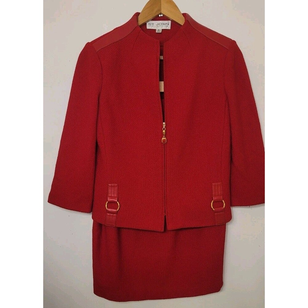 St. John Collection Red Knit Skirt Suit Women's 4 Leather Trim Gold Accents